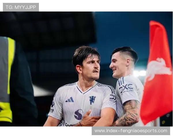 加克波第78分钟扳平后马奎尔头球再度建功助曼联重夺领先